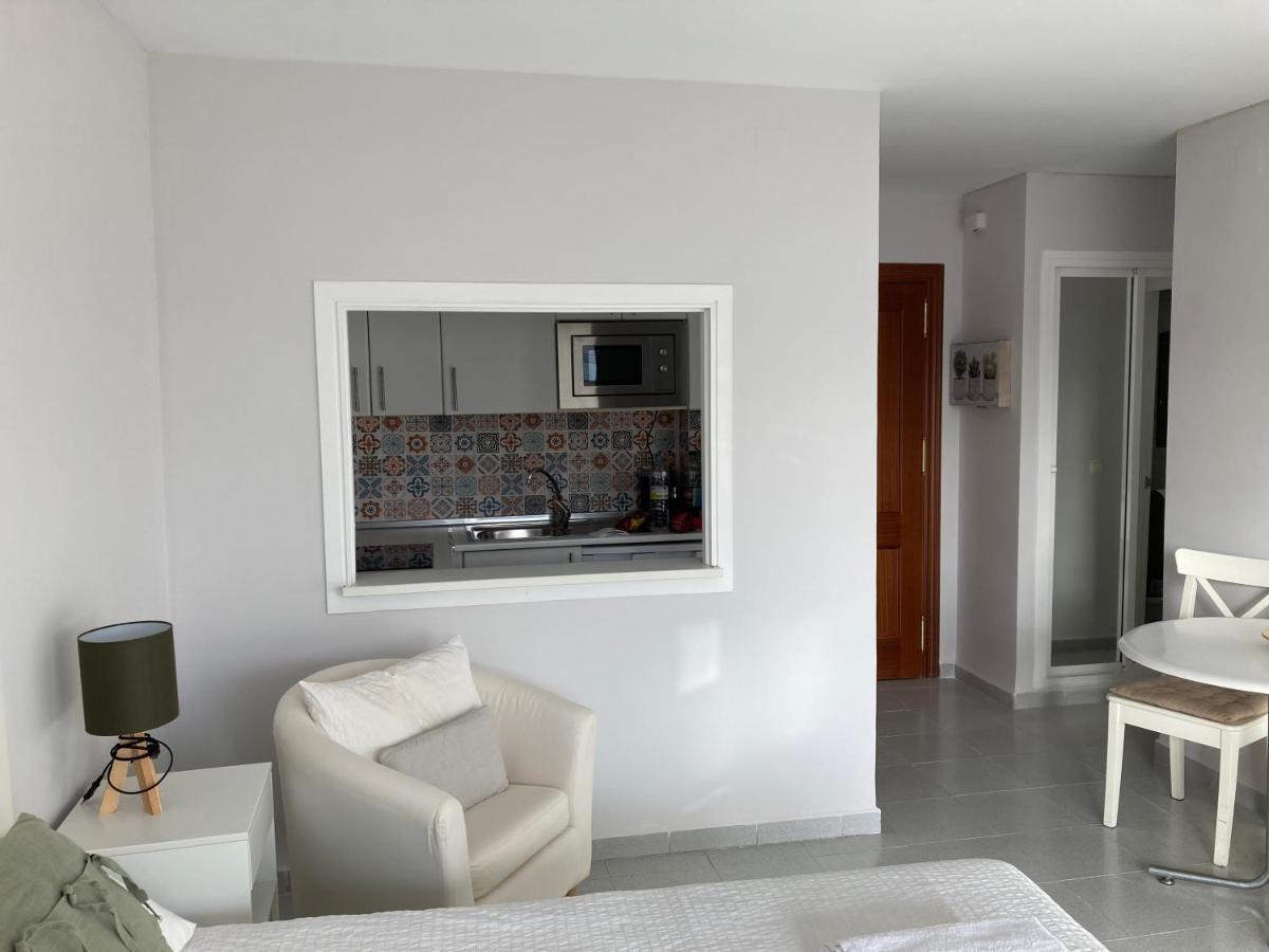 Apartamento Carihuela Nucleo Cristal Torremolinos Exterior foto